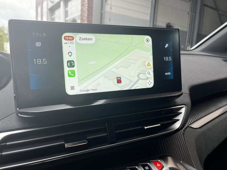 Vehicle Image 36
