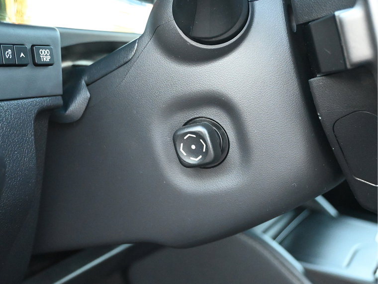 Vehicle Image 42