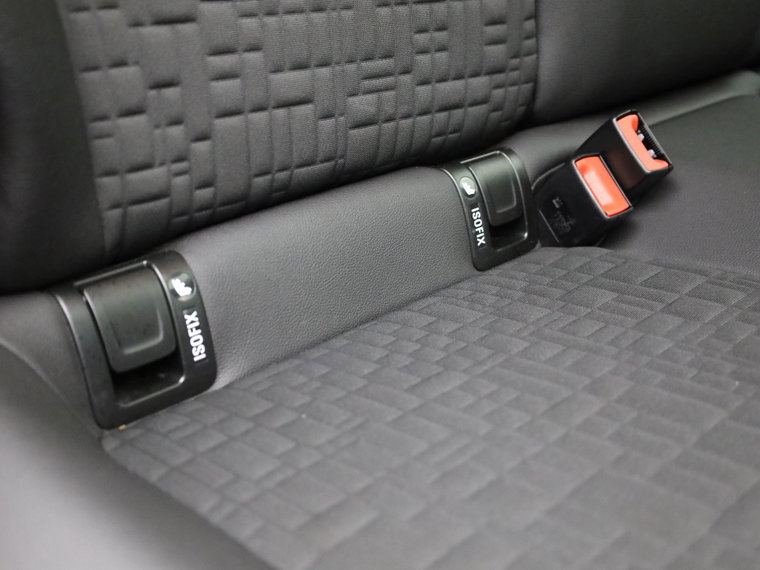 Vehicle Image 37