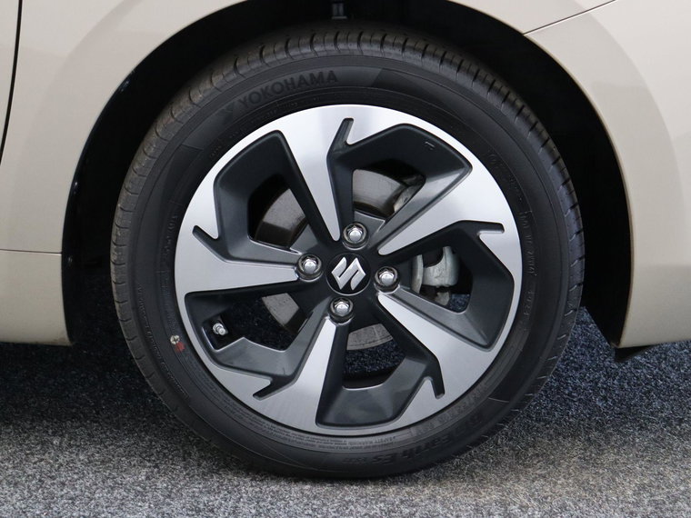 Vehicle Image 41