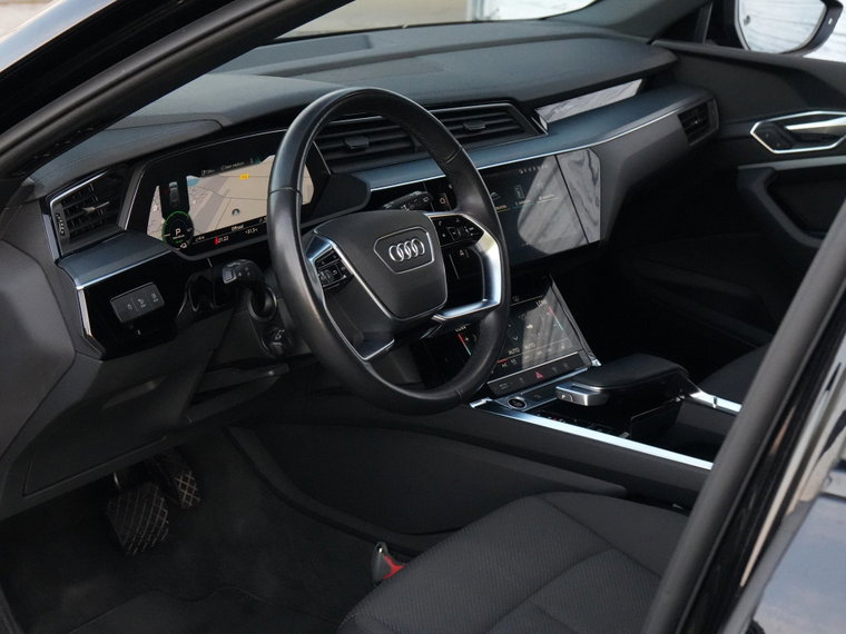 Vehicle Image 45
