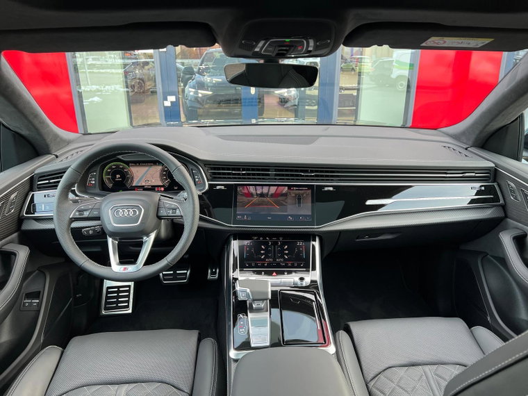 Vehicle Image 16