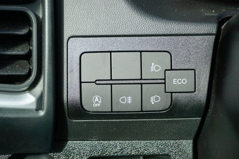 Vehicle Image 24