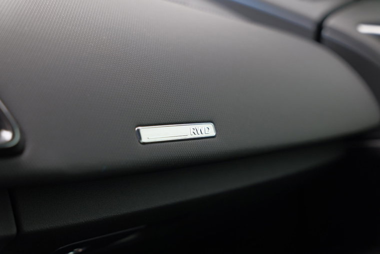 Vehicle Image 19