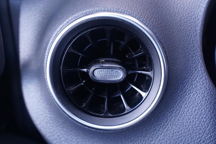 Vehicle Image 41