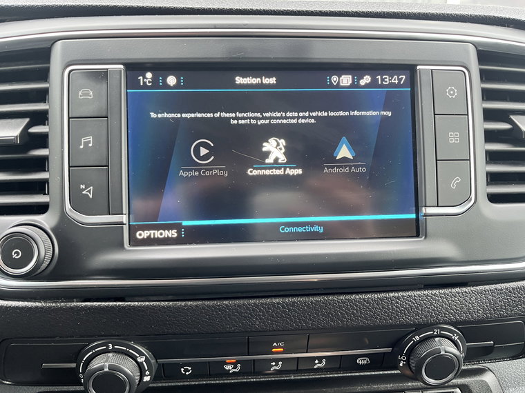 Vehicle Image 37