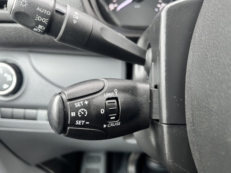 Vehicle Image 41