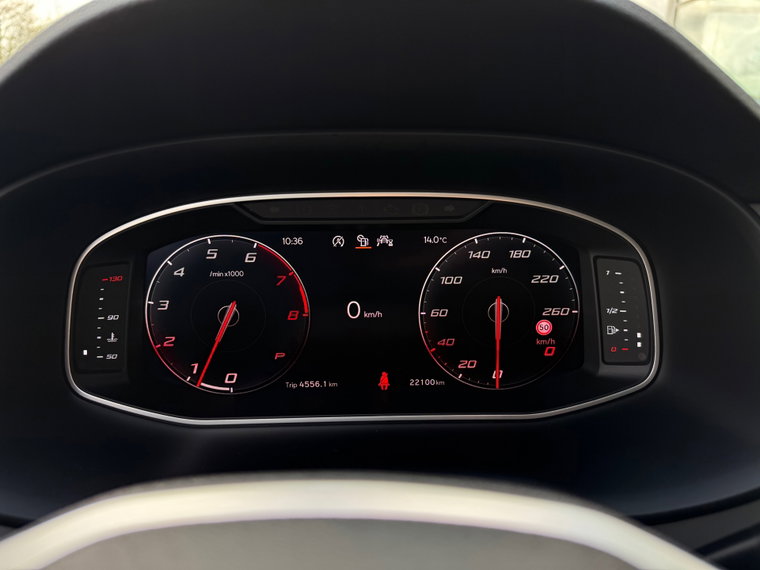 Vehicle Image 32