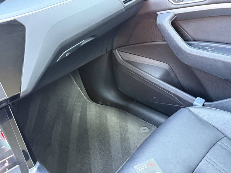 Vehicle Image 41