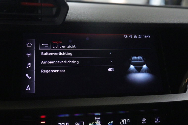 Vehicle Image 37