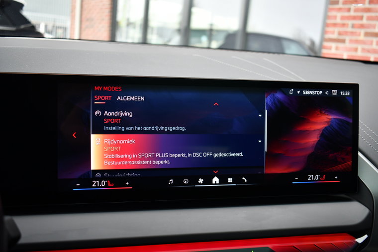 Vehicle Image 53