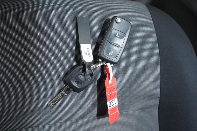 Vehicle Image 35