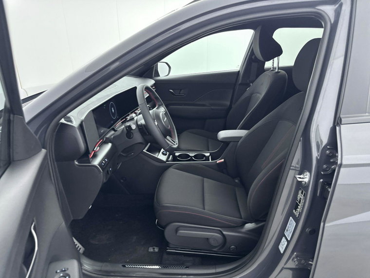 Vehicle Image 35