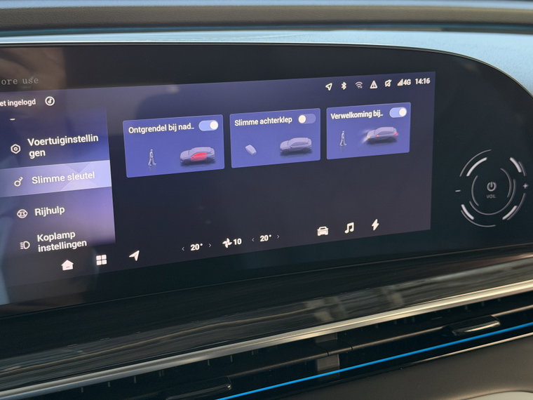 Vehicle Image 35
