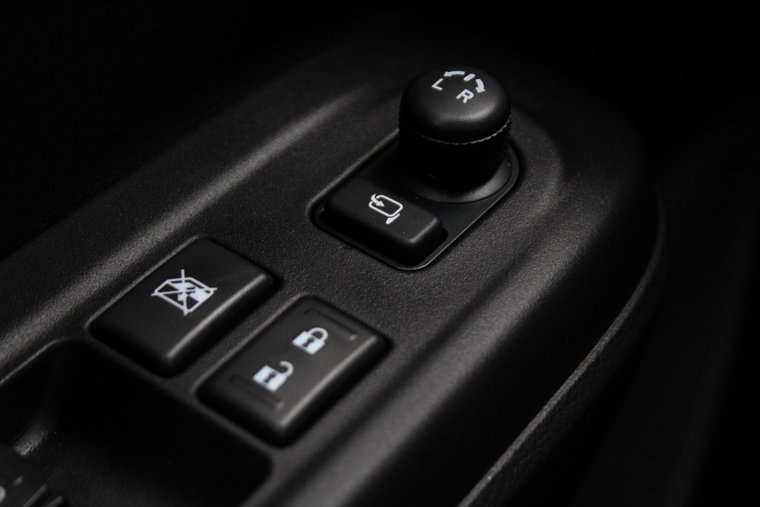 Vehicle Image 28