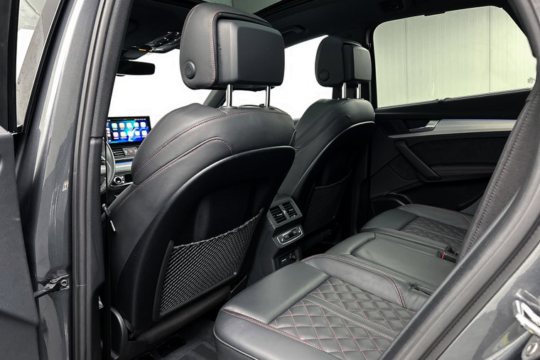 Vehicle Image 15