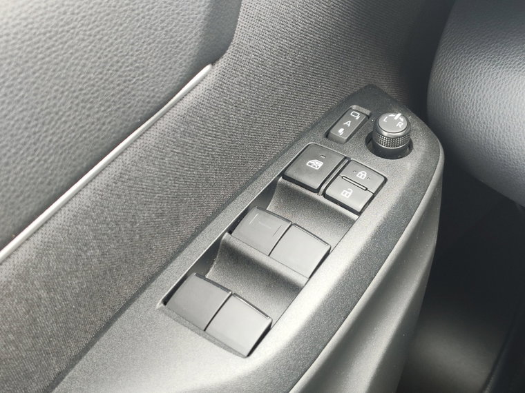 Vehicle Image 23