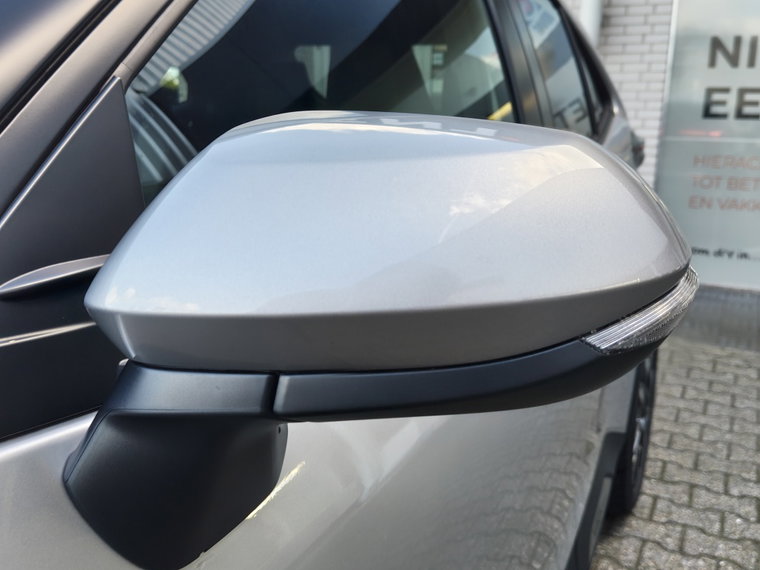 Vehicle Image 39
