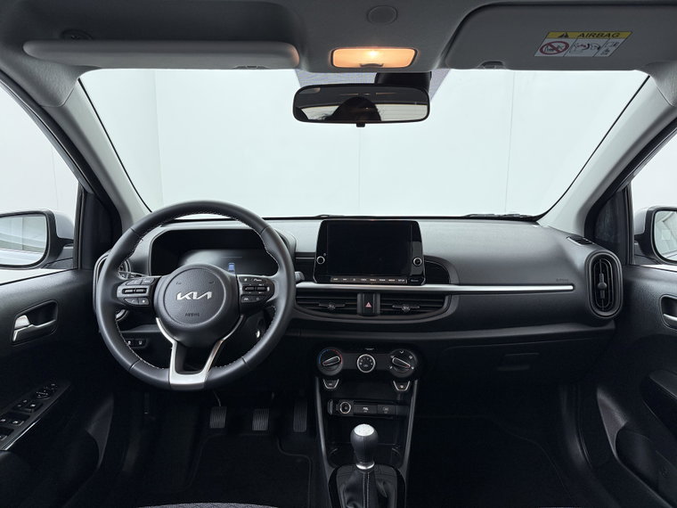 Vehicle Image 36