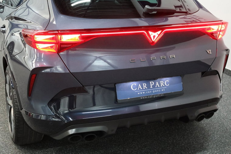 Vehicle Image 37