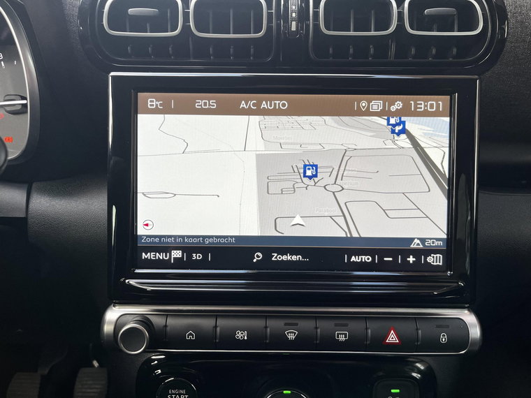 Vehicle Image 26