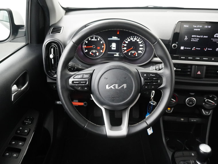 Vehicle Image 35