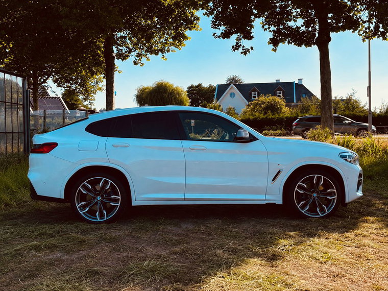 Vehicle Image 27