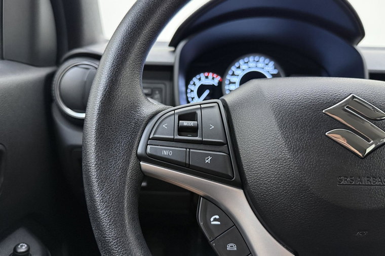 Vehicle Image 18