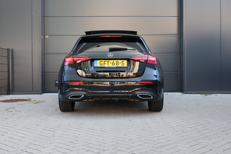 Vehicle Image 37