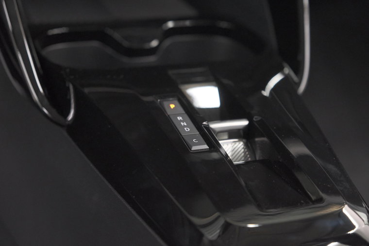 Vehicle Image 38