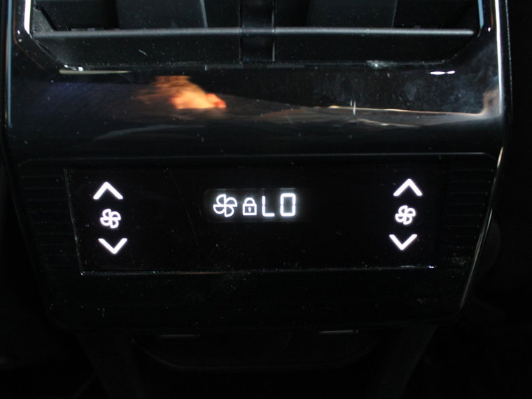 Vehicle Image 39