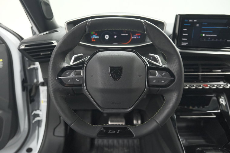 Vehicle Image 35
