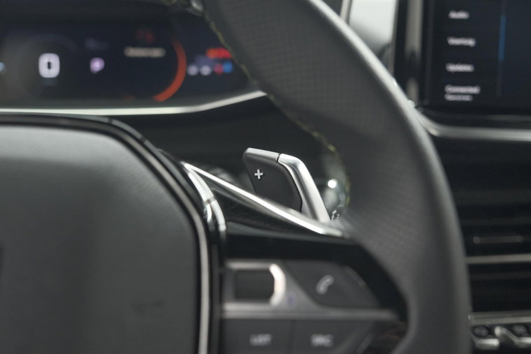 Vehicle Image 39