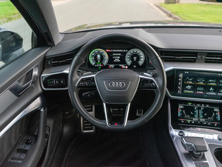 Vehicle Image 30