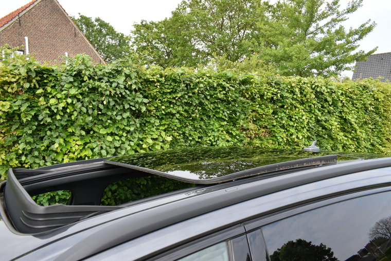 Vehicle Image 33
