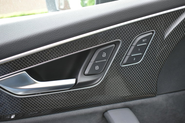 Vehicle Image 45