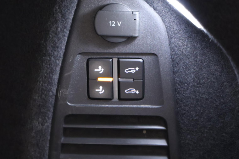 Vehicle Image 39