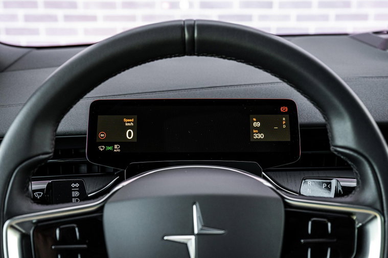 Vehicle Image 14