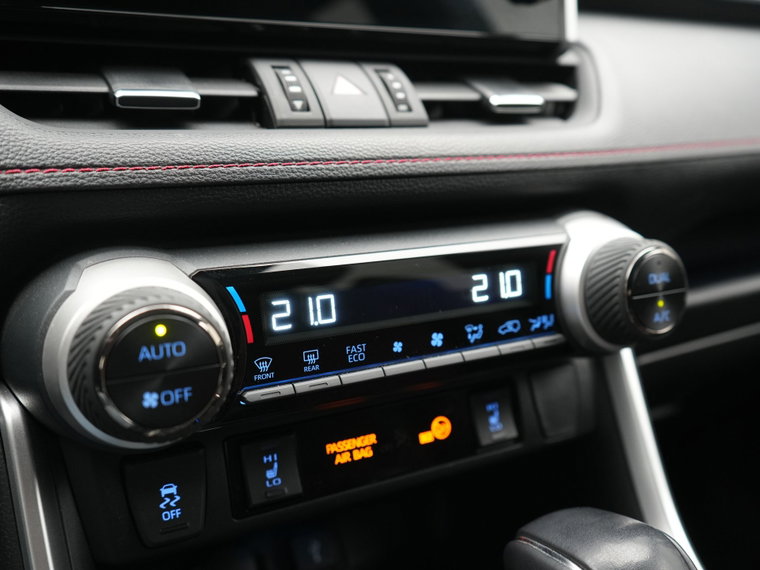Vehicle Image 38