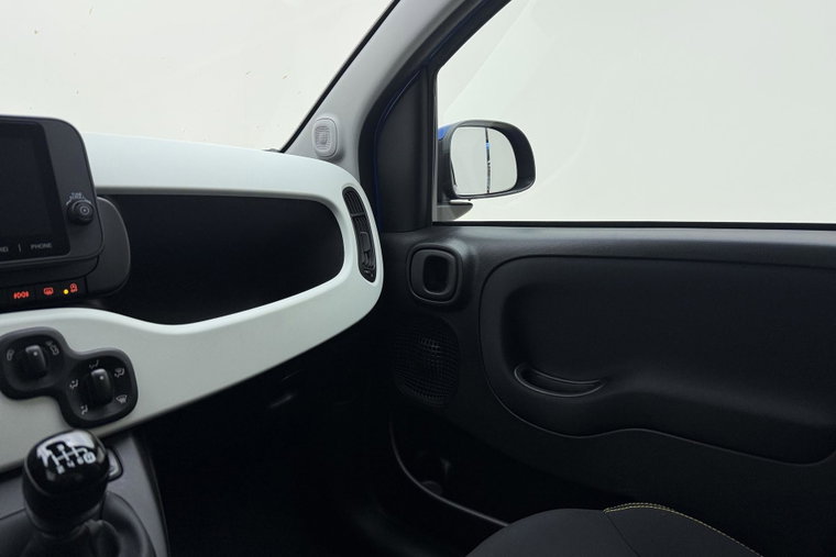 Vehicle Image 23
