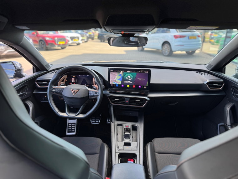 Vehicle Image 19