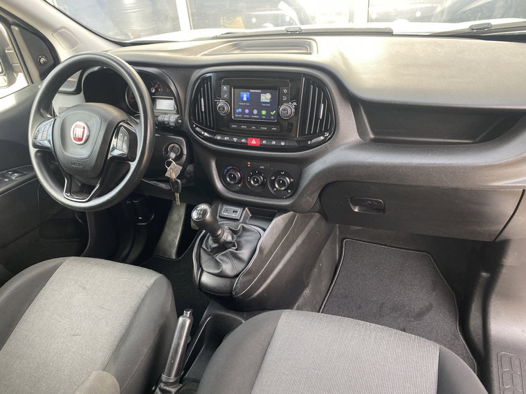 Vehicle Image 29