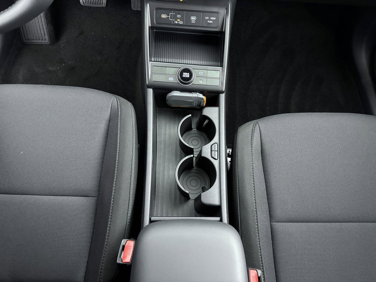 Vehicle Image 24