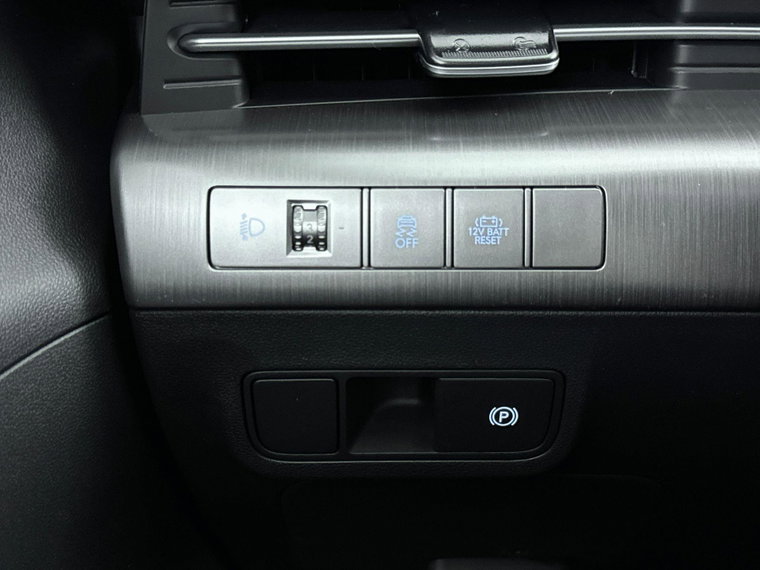 Vehicle Image 31