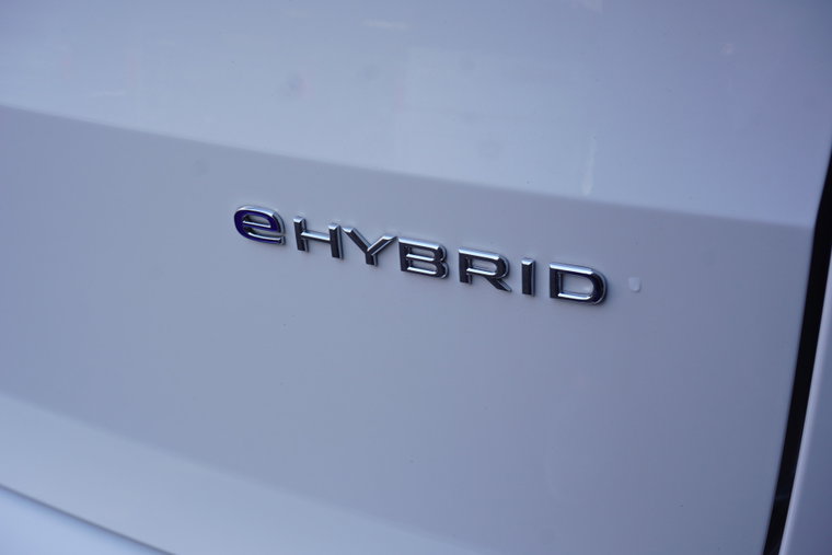Vehicle Image 18