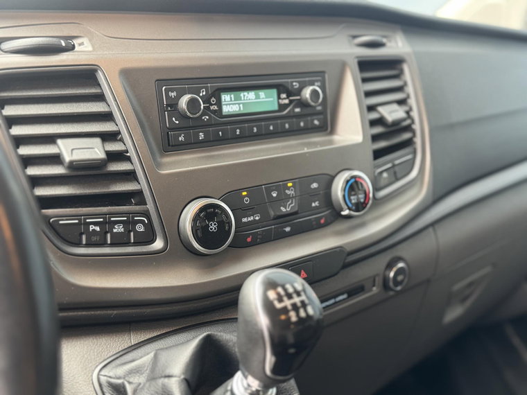 Vehicle Image 22