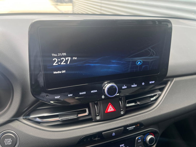 Vehicle Image 25