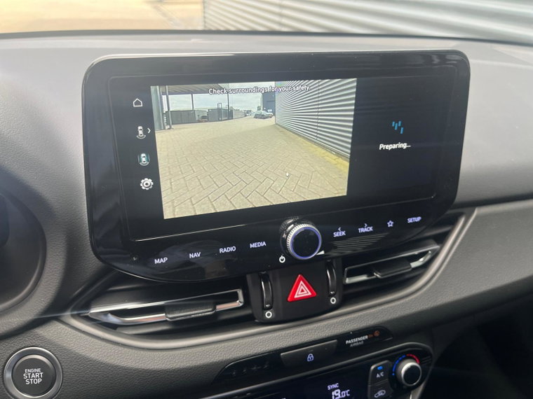 Vehicle Image 40