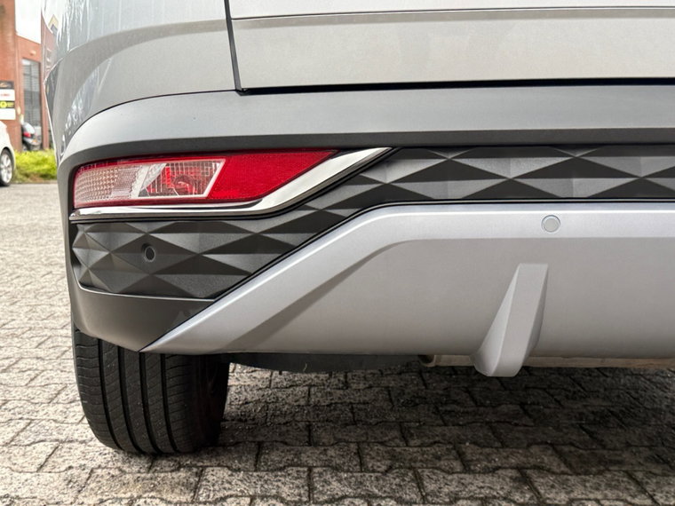 Vehicle Image 31