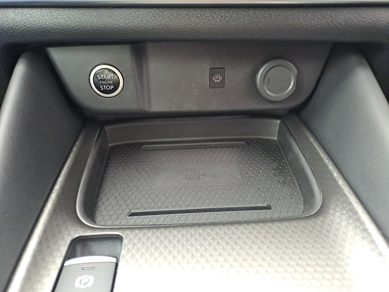 Vehicle Image 28
